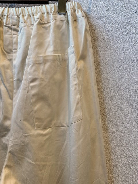 チノクロスPOKKAパンツ ホワイト 後ろポケット