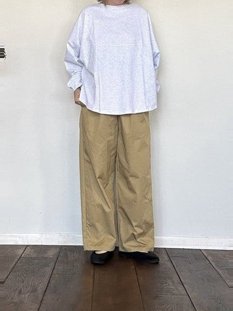 チノクロスPOKKAパンツ ベージュ 着用 正面