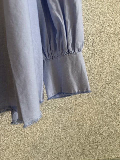 切りっぱなしの袖口
